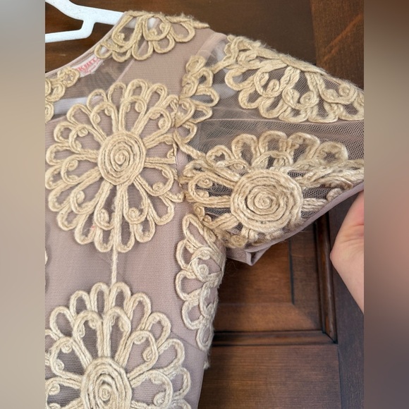 Vintage Lace Crochet Maxi Dress by Nikhita Mynah Designs - Picture 8 of 11